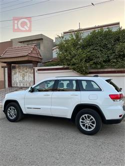 جیپ گراند شیرۆکی